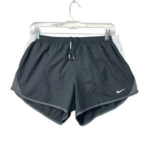 Nike Dri-FIT Tempo Running Shorts size medium pocket